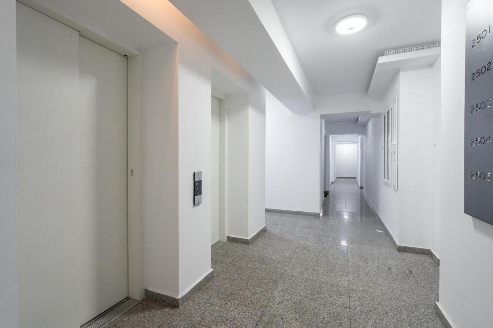 A Home Away - Politehnica Park Bucharest Exterior photo
